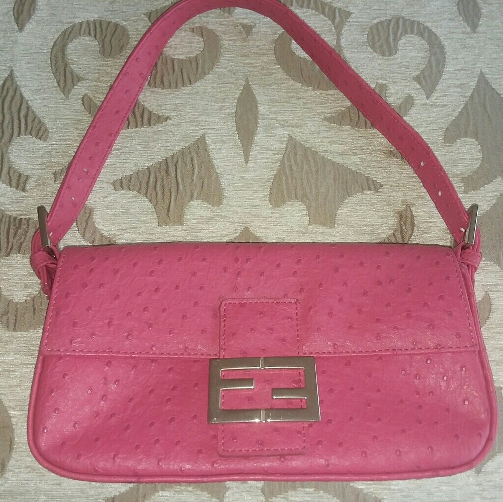 Leather Handbag with Polka Dot Stitching - Pink
